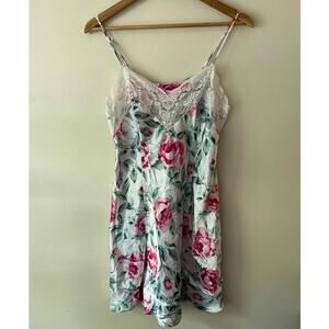 Vintage Floral Rosette Lace Nightgown Slip Dress